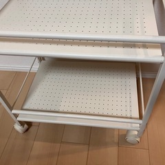 【受渡済】キャスター付きラックの画像