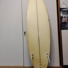 サーフボード6.2ｆｔの画像