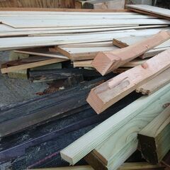 第3便　色々な木材　建築物や木製家具等を解体した木材や集成材等　...