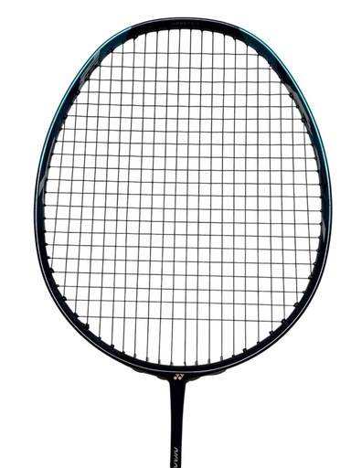 バドミントンラケット　YONEX NANOFLARE 700
