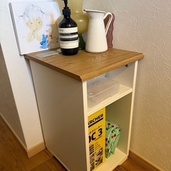 【7/31迄】SKRUVBY スクルーヴビー IKEA サイドテーブルの画像