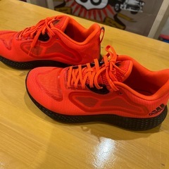 【adidas】メンズランニングシューズの画像