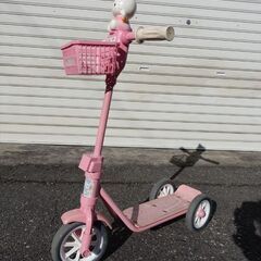 ハローキティ　キックスケーターの画像