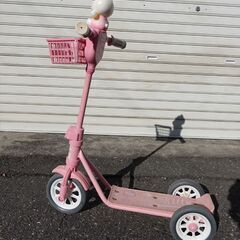 ハローキティ　キックスケーターの画像