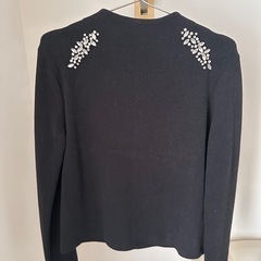 ZARA ビジュー付きニットの画像