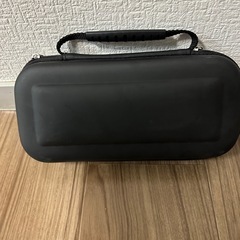 Switchのケースの画像