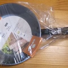 新品未使用品　フライパン　26㎝　ガス火用　カインズ　軽量　高密...