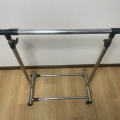 ハンガーラック
