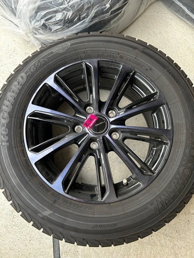 スタッドレスタイヤYOKOHAMA ice GUARD iG52アルミホイール付