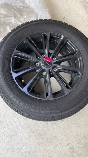 スタッドレスタイヤYOKOHAMA ice GUARD iG52アルミホイール付