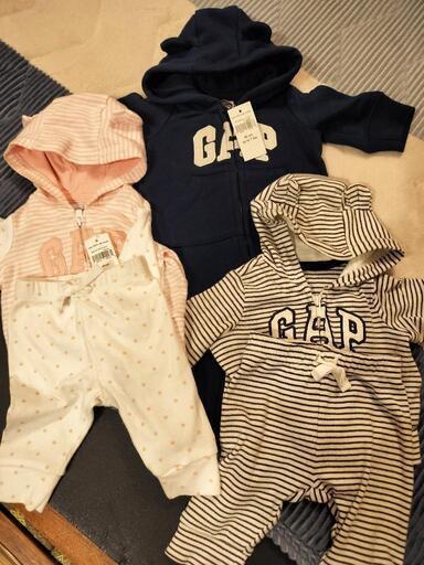 GAPベビー服