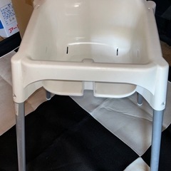 IKEA キッズチェアーの画像