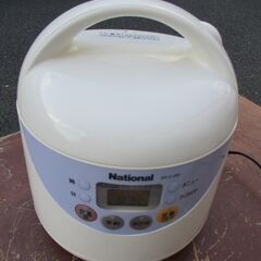 ☆ナショナル National SR-CJ05 電子ジャー 炊飯器◆3合サイズが丁度良いの画像