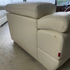 本革　高級　28万円　ソファ　カウチソファ　ホワイトの画像