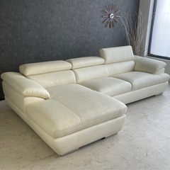 本革　高級　28万円　ソファ　カウチソファ　ホワイトの画像