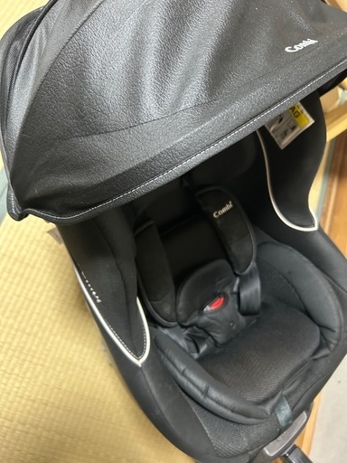 コンビチャイルドシート