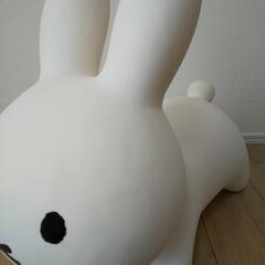 値下げ！ 12月末まで ブルーナボンボン ホワイトの画像