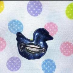 アヒルのバッチ　かわいい　ゆる可愛　あひるさんの画像