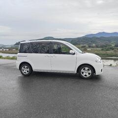 購入者が決まりました　平成26年　白　シエンタ(７人乗)　73000km　中古車の画像