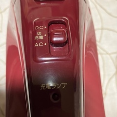 National HC-V15 ワインレッド 2電源ハンディクリーナー　掃除機の画像