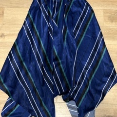 ラウンジドレス　スカート　ブルー　サテン　ストライプ　Loungedress 変形スカート ロングスカート ストライプ シアー 光沢 ウエストゴム ブルー系 レディース フリーサイズの画像