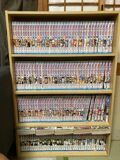 ワンピース BLEACH 本棚