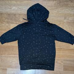 パーカー 黒 星柄 五分袖 フード付き Freeサイズの画像