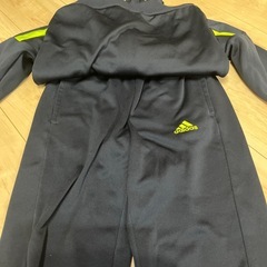 adidas アディダス　ジャージ　上下セット　サイズ150
の画像