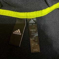 adidas アディダス　ジャージ　上下セット　サイズ150
の画像