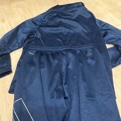 adidas アディダス　ジャージ　上下セット　サイズ150
の画像