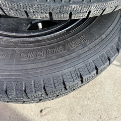 ハイエースタイヤ215/70R15の画像
