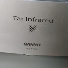 SANYO　遠赤外線ストーブ　ファンヒーター　暖房の画像