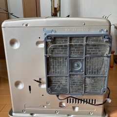 9Lタンク石油ストーブの画像