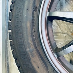 ブリヂストン スタッドレスタイヤ 165/70 R14 ホイール付き
 4本の画像