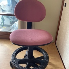 椅子の画像