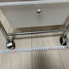 引き出し3段ラックの画像