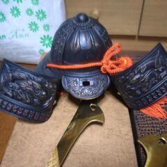 昭和の鉄兜(かぶと)の画像