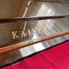 ライトアップピアノ　 カイザー製　
kaiserの画像