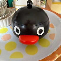 ピングー容器