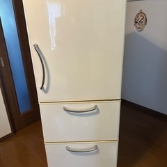 日立製冷蔵庫の画像