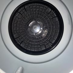 日立衣類乾燥機　6キロ　専用台付　2023年10月購入