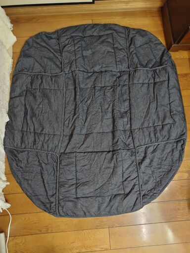 美品　先染め省スペースこたつ掛け布団　約60～70cmのこたつ台対応　170㎝×170㎝　 厚手 ふわふわ　正方形こたつ布団