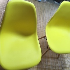 お洒落なチェア2脚の画像