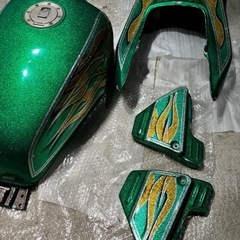 xjr400 ファイヤーパターン　ラメラメ　外装セット‼️の画像