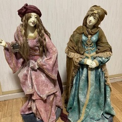 可愛い紙粘土人形です。の画像