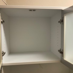 食器棚の画像