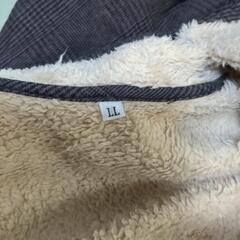 モコモコパーカー　パーカーの画像