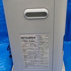 三菱　石油ファンヒーターの画像