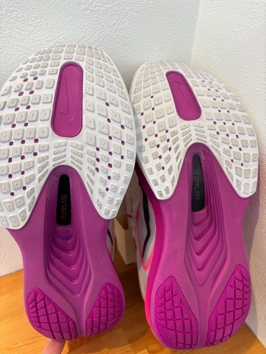 Nikeエアズームフライ6  ２７センチ
