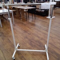 ★ジモティ割あり★  ハンガーﾗｯｸ ホワイト H98～174×...